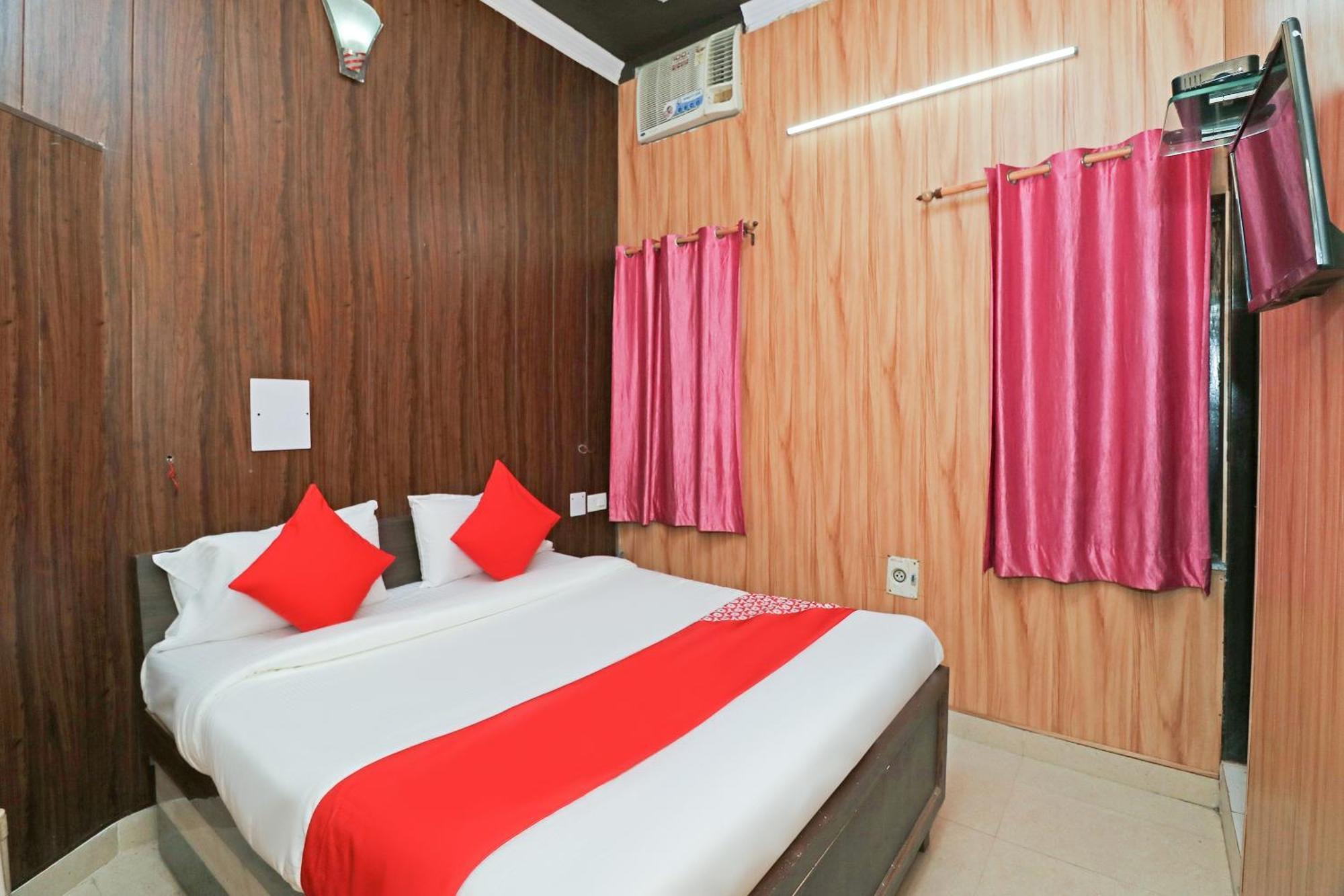 Hotel O Mahalaxmi Palace Dehradun Bagian luar foto
